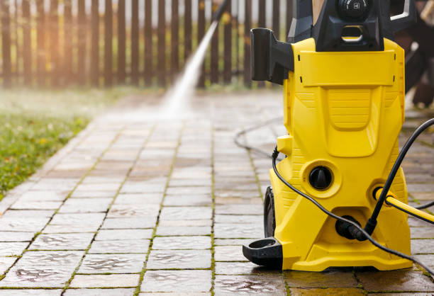Best Pool Deck Cleaning  in West Bradenton, FL